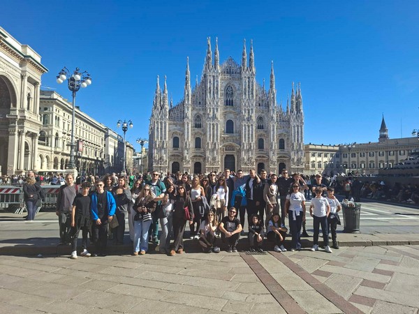 IMG-aa6b60843f07e8719de5096a8dfdd82c-V