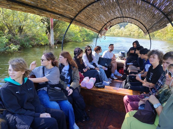 viber_image_2025-10-22_19-15-18-912